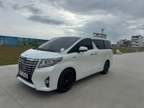 alphard 2015