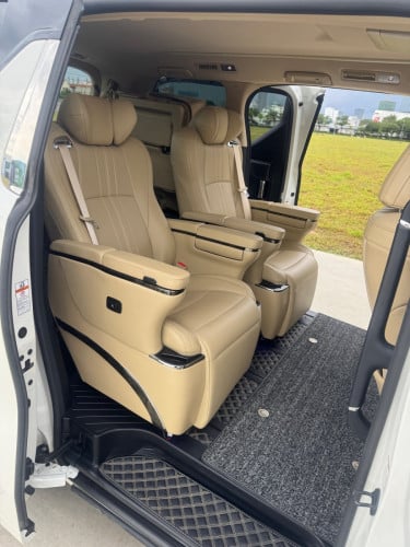 alphard 2015