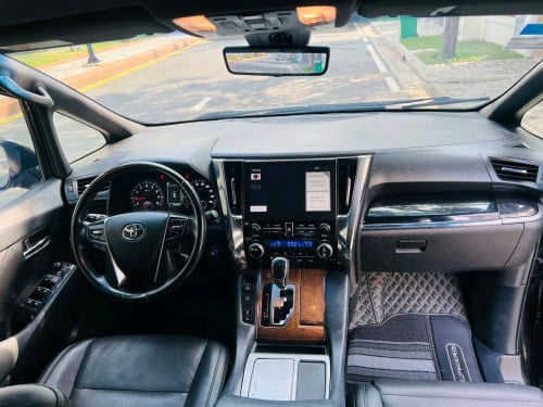 Alphard 2021 V4 ប៉ុង2 សាំងសុទ្ធ អត់បើកដំបូលលក់ $ ចចារ