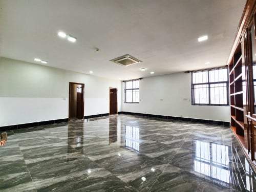 APARTMENT BUILDING FOR RENT/SALE