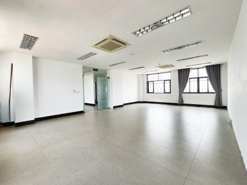 APARTMENT BUILDING FOR RENT/SALE