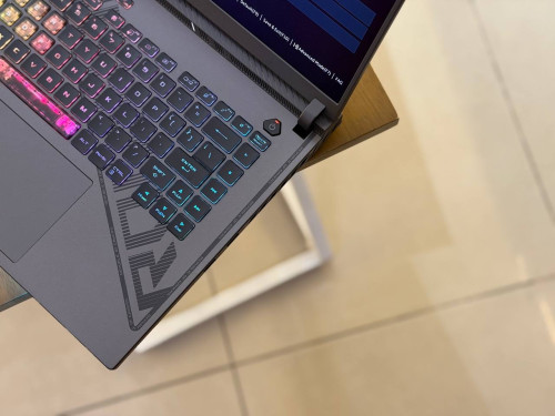 Asus ROG Strix G614JV ( 99% )CPU Core i9-13th, RAM 16GB, SSD 1TB, VGA Nvidia RTX4060 8GB