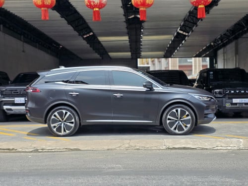 BYD TANG 2024 full option (ម៉ូទ័រ2)ថ្មី98% ប្រេីបាន4883km​ ប៉ុណ្ណោះ​(មានធានាពីក្រុមហ៊ុនBYD Cambodia)