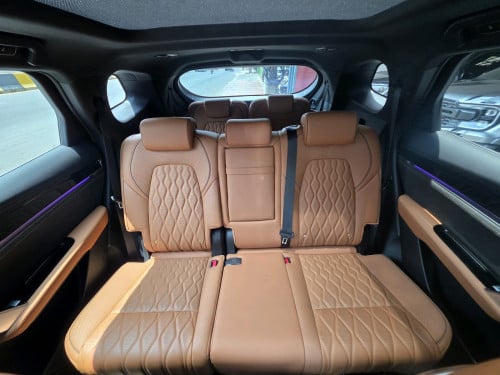 BYD TANG 2024 full option (ម៉ូទ័រ2)ថ្មី98% ប្រេីបាន4883km​ ប៉ុណ្ណោះ​(មានធានាពីក្រុមហ៊ុនBYD Cambodia)
