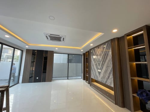 ChipMong Grand Villa For rent