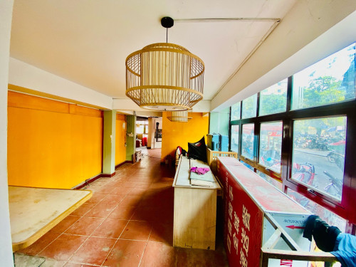 Coner Commercial Restaurant For Rent In 7Makara on Busy Road