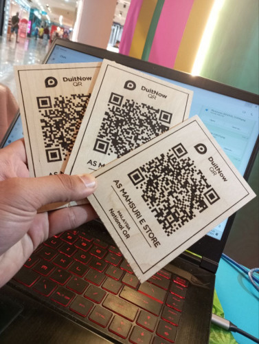 Custom Cutting QR Codes