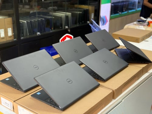 Dell Vostro 3530 I3 419$ , i5 Touch Screen 499$