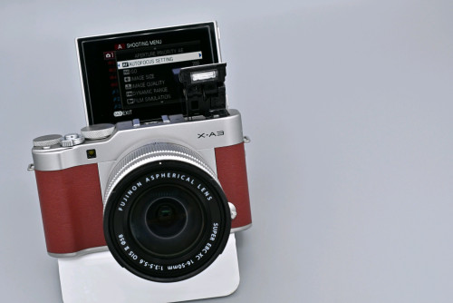 FUJIFILM X-A3 kit 16-50mm f3.5-5.6 OIS