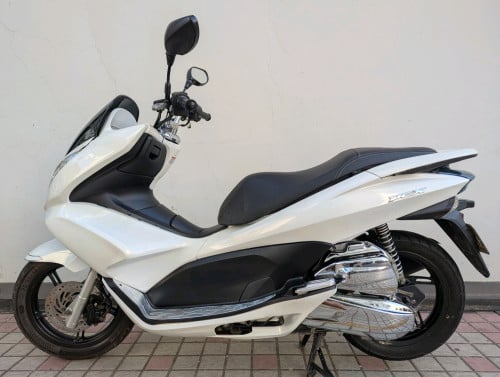 Honda PCX (Japan)