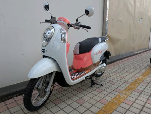Honda Scoopy