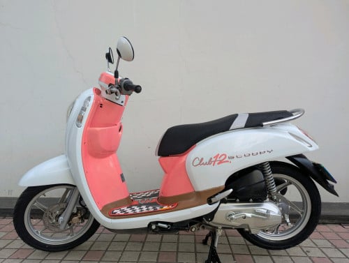 Honda Scoopy