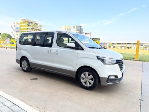 Hyundai H1 2019