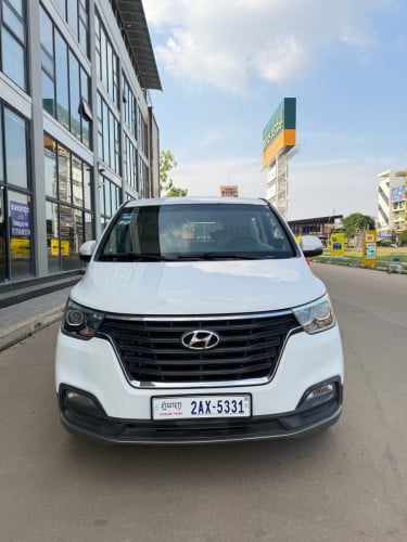 Hyundai H1 2019