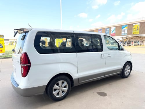 Hyundai H1 2019