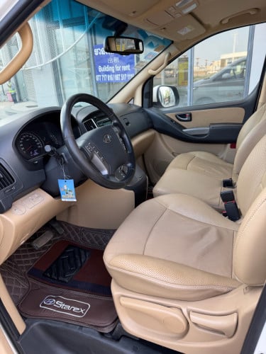 Hyundai H1 2019