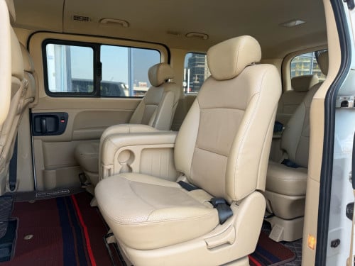 Hyundai H1 2019