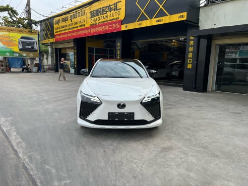 LEXUS RZ450e EV 2023