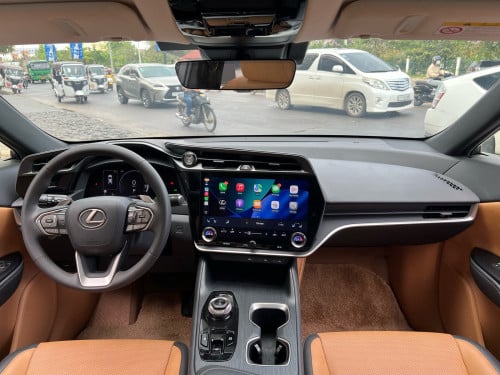 LEXUS RZ450e EV 2023