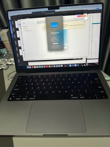 MacBook Pro 14” (2021)