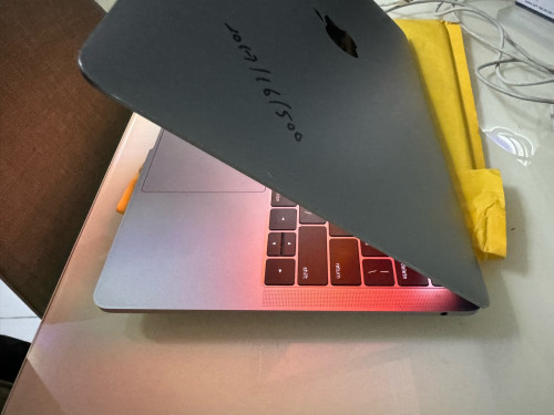 MacBook Pro 2017 13inch core i5 Ram16G 256G