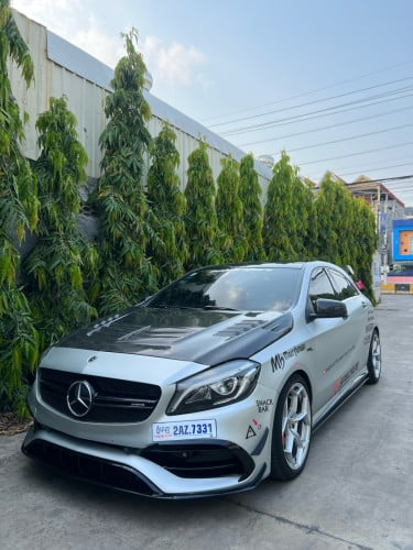 Mercedes A200
