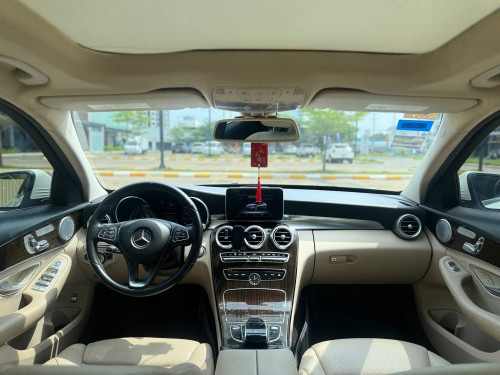 Mercedes Benz C300 AMG 2015