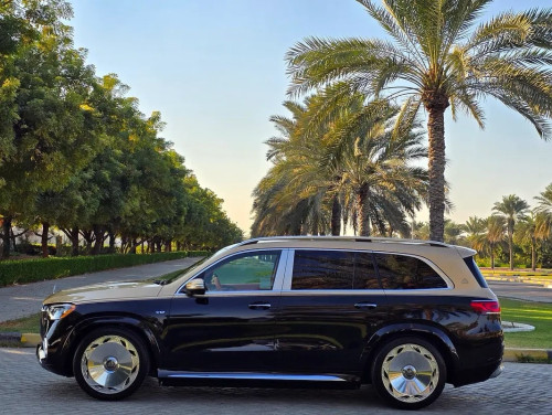 Mercedes Maybach GLS450 2021