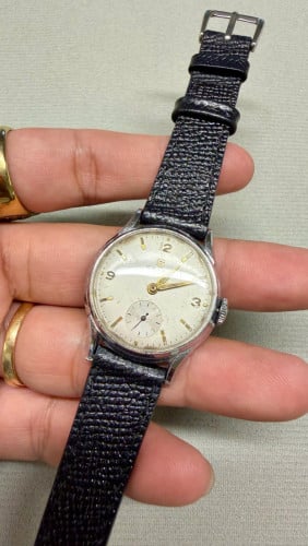 Original Super Rare Vintage SEIKO with Sub-Second Manual Winding 1945-1950s- (Condition 70%)