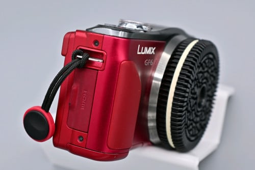 Panasonic LUMIX GF6 with Oreo lens