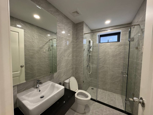 Queen B ll For rent ChipmoyGrand PhnomPenh