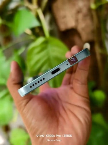 Redmi note 13 5G ស្នុំ ស្ទើរតួដូចរូប អេក្រង់ស្អាត Super amoled