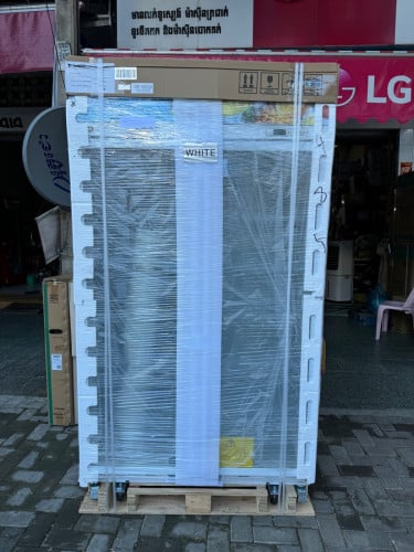 SANDEN SMI-800( ទូរក្លាសេរទ្វារ 2 ម៉ាក / new showcase 2 doors (