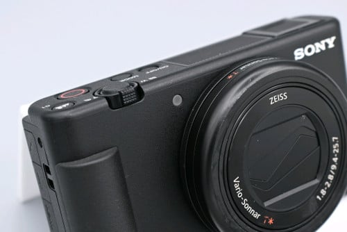 SONY ZV-1