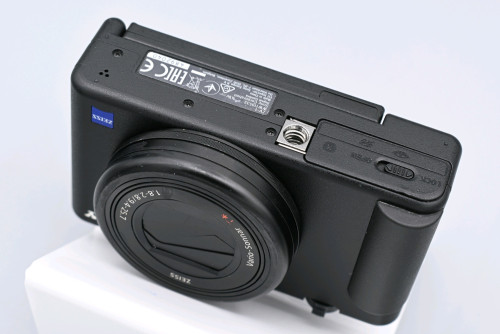 SONY ZV-1