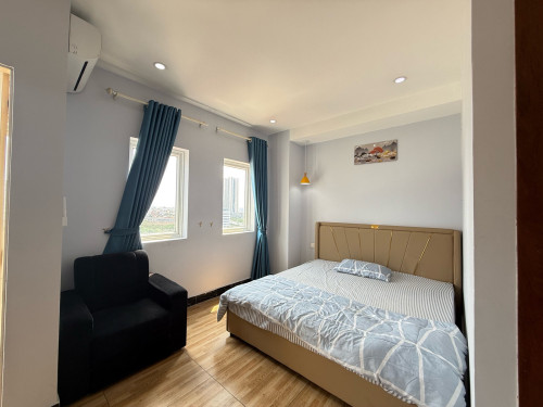Studio room for rent