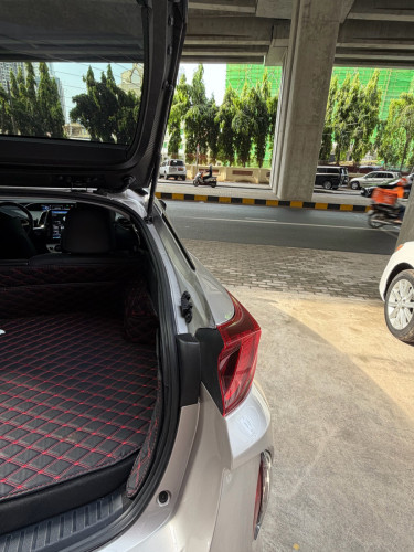TOYOTA PRIUS PRIME 2018 ADVANCE  មេ​ឡាន​ 41800 miles​ សុីន​