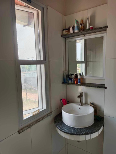 Two houses on a 600 square meters plot in a quiet area in Chreav