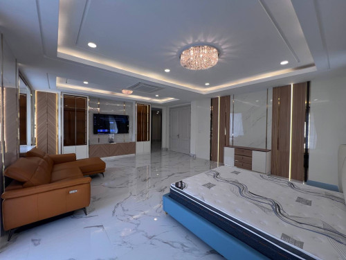 Villa Corner For RENT!