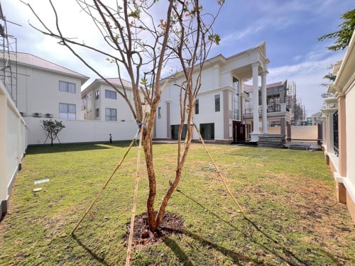 Villa For RENT!
