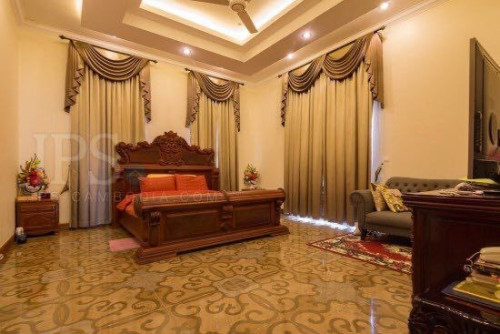 Villa for Rent (E0,E1) at  Toul Kork