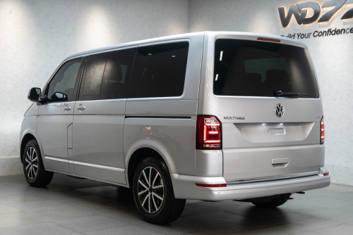 Volkswagen Multivan 2018 V4 2.0L