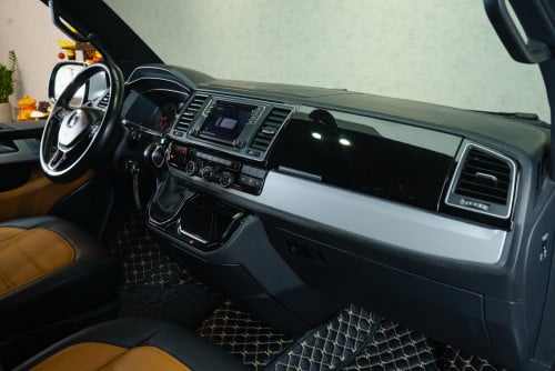 Volkswagen Multivan 2018 V4 2.0L