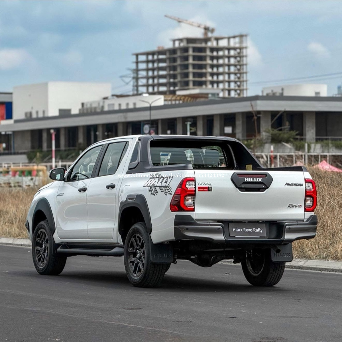 Hilux Reno Rally Toyota Hilux Revo Rally price $51200.00 in Tuek Thla, Saensokh, Phnom ...
