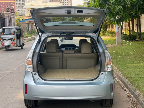 រថយន្តសំរាប់លក់តម្លៃ 17200$ចចារ