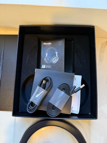 កាសអត់ខ្សែ Bluedio T4