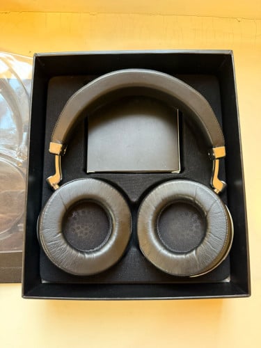 កាសអត់ខ្សែ Bluedio T4