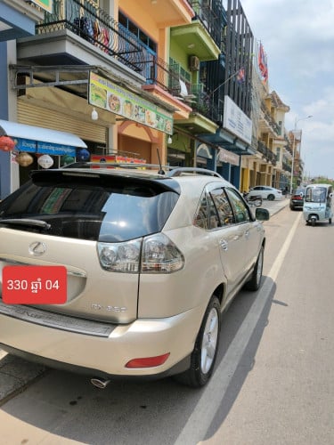 ឡានលក់ RX 330 ឆ្នាំ 04 Pong 1