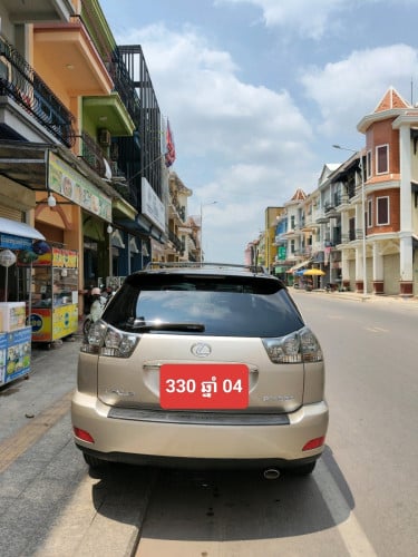 ឡានលក់ RX 330 ឆ្នាំ 04 Pong 1