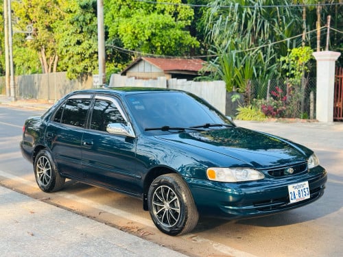 ឡានលក់បងប្អូនToyota Corollaឆ្នាំ1998សុំណុំឡានស្អាតតំលៃ4900$ធានាឡានស្អាត